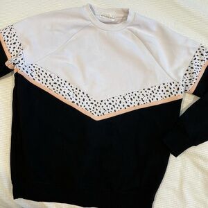 Sarah’s Day x White Fox Active sweater